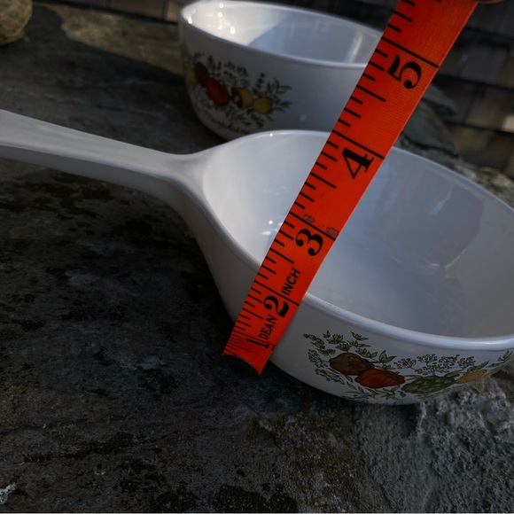 2 piece corning, ware, vintage sauce pans
Beautiful condition - Picture 7 of 7